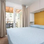 Cozy 2 Bedroom Sleeps 5 In Lido Di Spina, Italy - Perfect Family Retreat بيت للعطل *